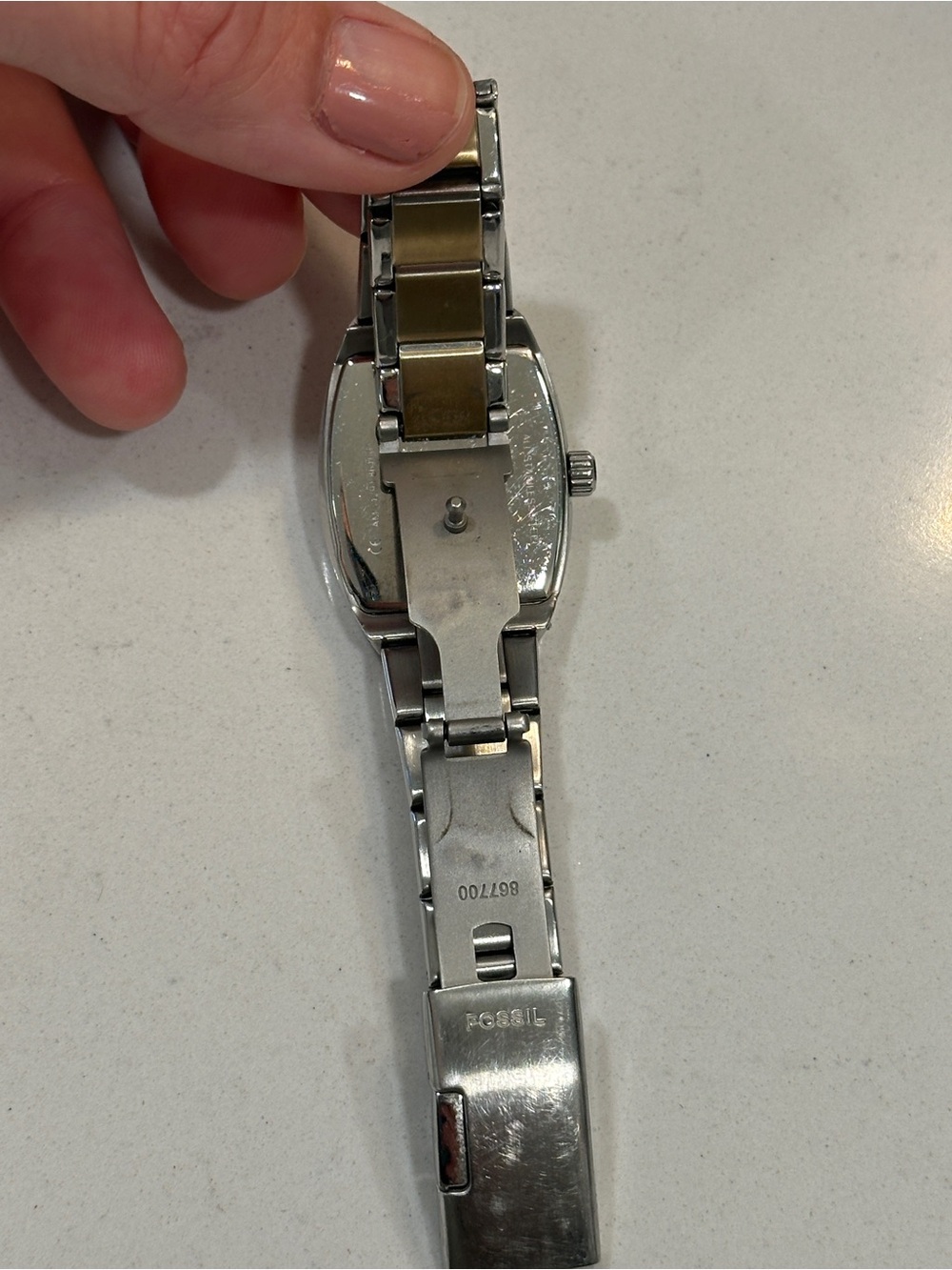 Two Tone Silver Gold Tonneau Date Watch Classic Stainless Steel Minimalist - Picture 7 of 9